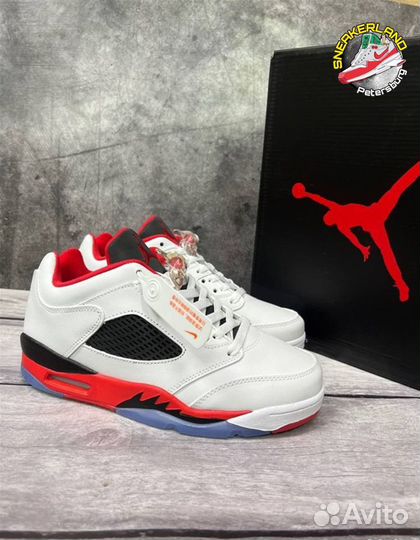 Air Jordan 5 Low Fire Red