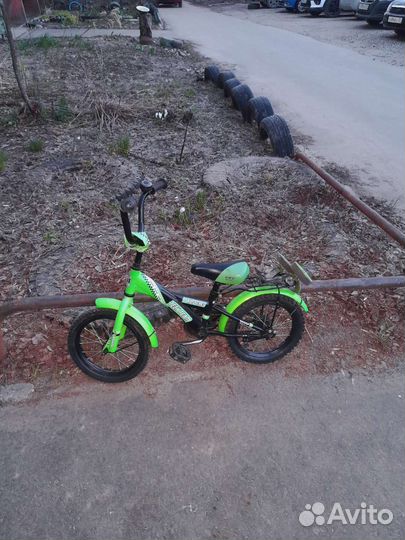 Детский велосипед бу 14диаметр