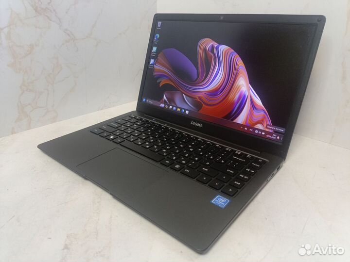 Ноутбук Digma eve c4403