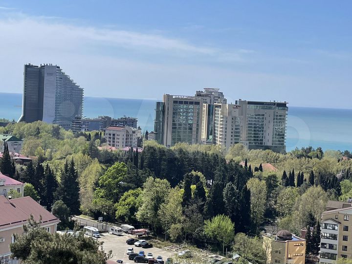 2-к. квартира, 85 м², 14/23 эт.