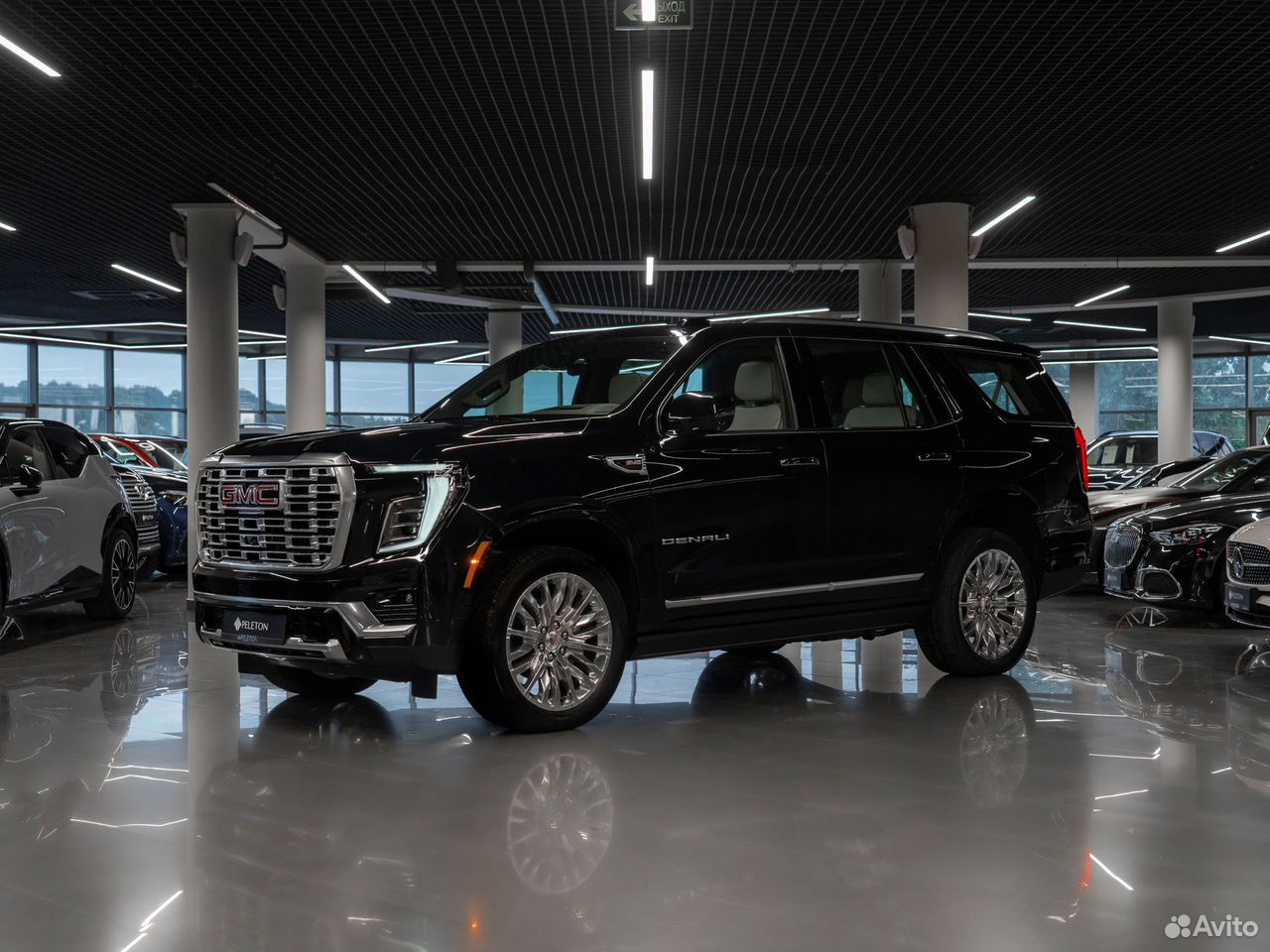 GMC Yukon 6.2 AT, 2025