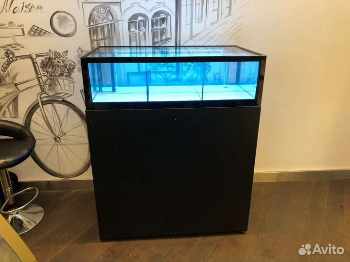 Аквариум для устриц и живых морепродуктов