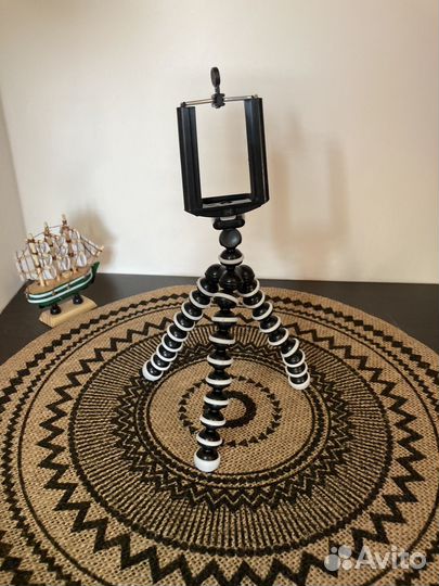 Штатив-тренога LuazON, для телефона,высота 22 см