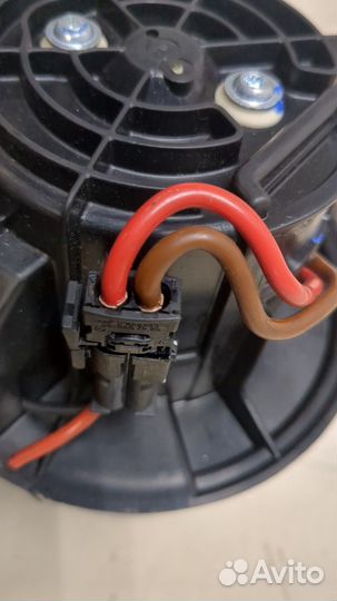 Двигатель отопителя Mercedes E W212