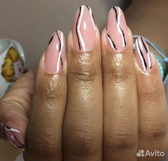 Маникюр, педикюр,наращивание ногтей