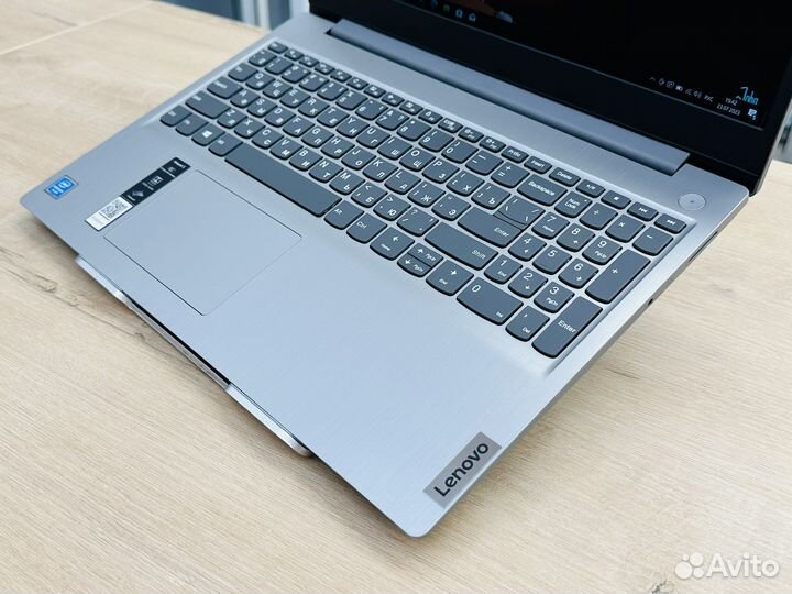 Ноутбук Lenovo новый IPS Intel Silver n5030/ 8 RAM
