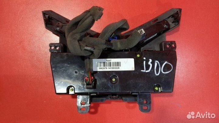 Блок управления климат-контролем Chevrolet Cruze