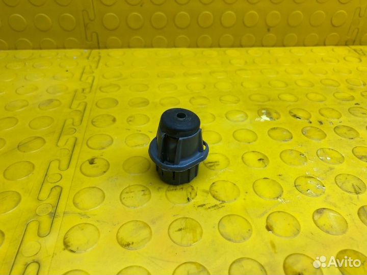 Упор Renault Duster F4R 2021