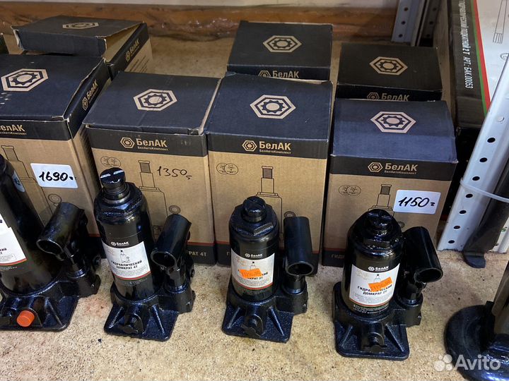 Домкрат бутылочный