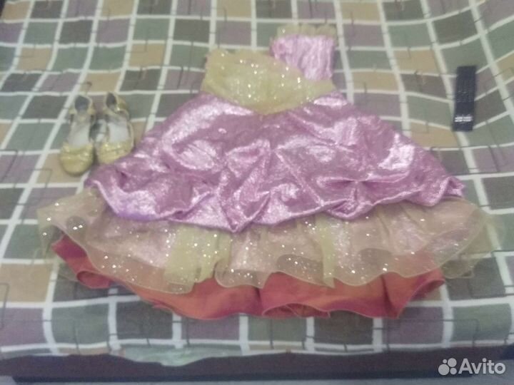 Платье для девочки нарядное