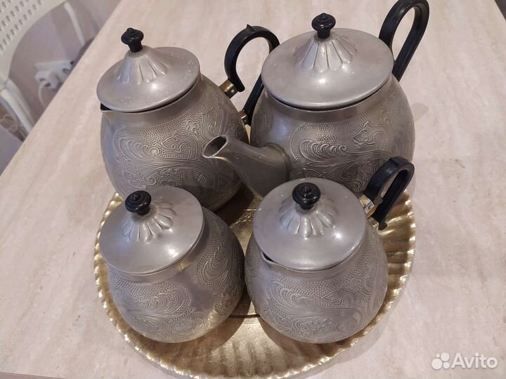 Набор чайник сахарница молочник