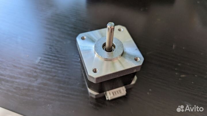 Шаговый мотор Nema 17