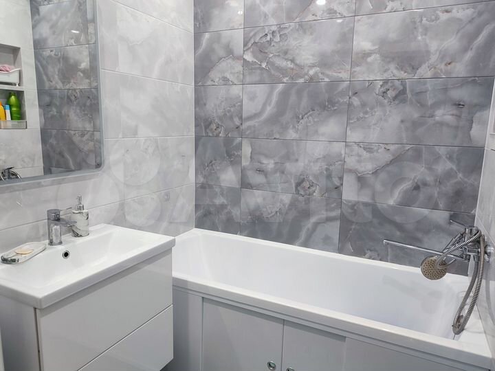 3-к. квартира, 79,7 м², 5/5 эт.