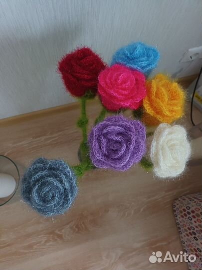 Вязаные розы,месяц назад заказывала мастерице