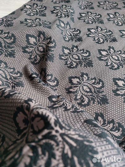 Ткань жаккард костюмная