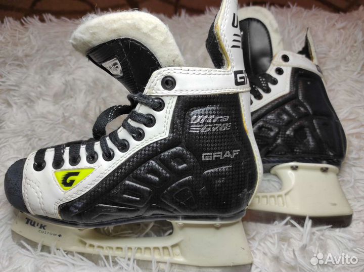 Коньки хоккейные юниорские