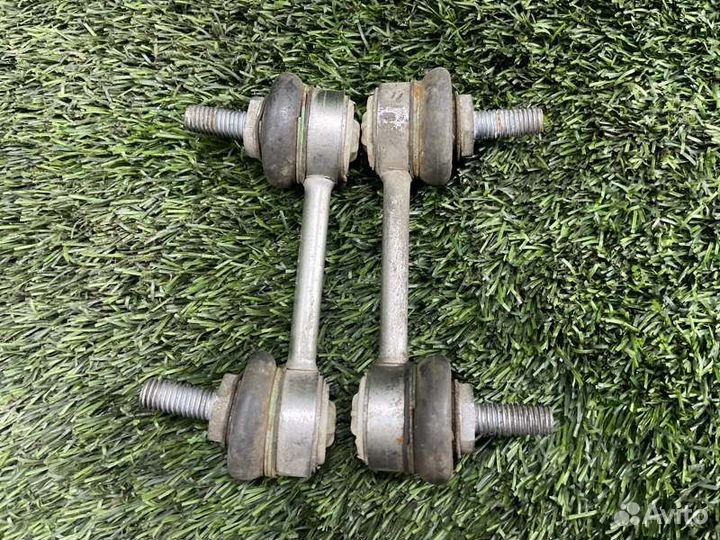 Стойка стабилизатора задняя Bmw X5 E53 M54B30 2005