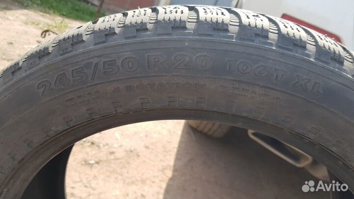 Bridgestone Ice Cruiser 7000 245/50 R20