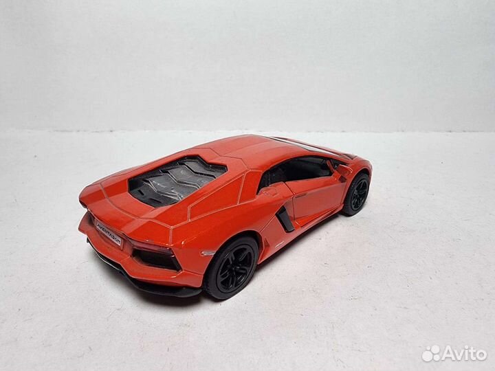 Lamborghini Aventador Kinsmart 1:38