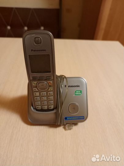 Телефон panasonic