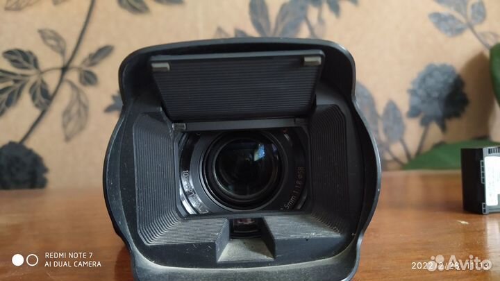 Видеокамера Canon legria HF G25