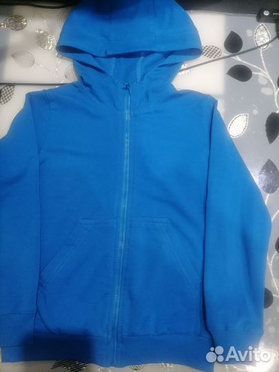 Кофты и толстовки для мальчика 116-122р