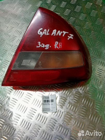 Фонарь задний правый Mitsubishi Galant 7 седан 1.6