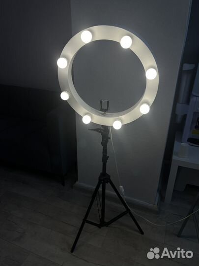 Кольцевая лампа 50 см