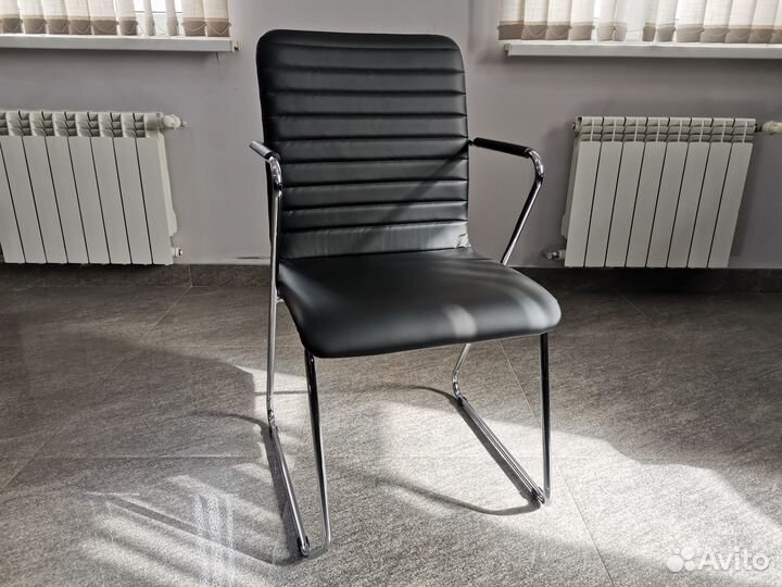 Конференц кресло, офисный стул Таsк с доставкой