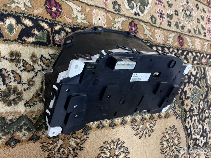 Nissan Patrol Y62 Понель приборов