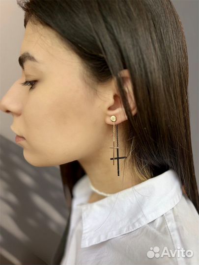 Серьги крестиком