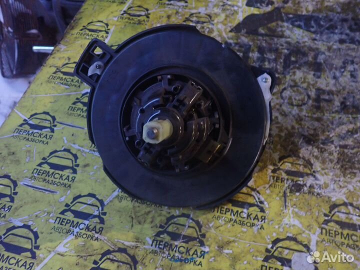 Моторчик отопителя для Mazda CX 5 2017)