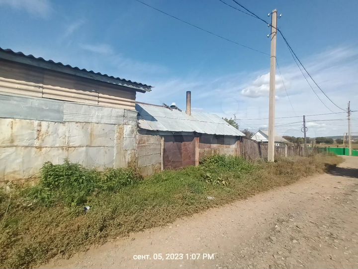 Дом 27 м² на участке 6,3 сот.