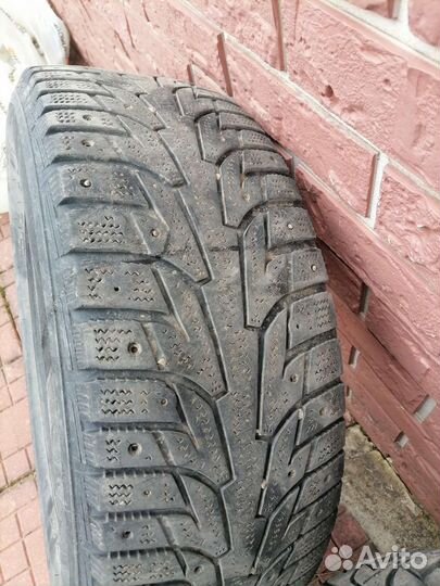 Hankook Winter I'Cept Evo 215/60 R16