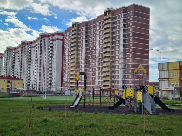 2-к. квартира, 60 м², 15/17 эт.