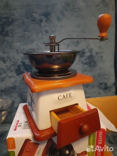 Кофемолка ручная