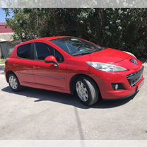 Peugeot 207 1.4 MT, 2011, 90 300 км, с пробегом, цена 710 000 руб.