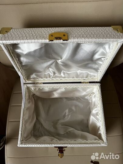 Сундук для хранения вещей/шкатулка