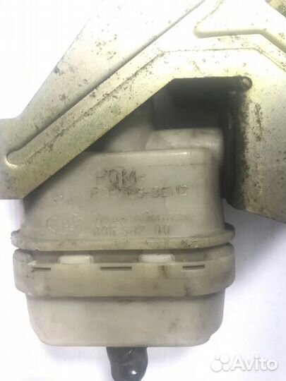 Замок крышки багажника задний Mercedes-Benz