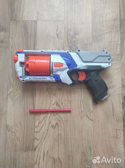 Бластер nerf
