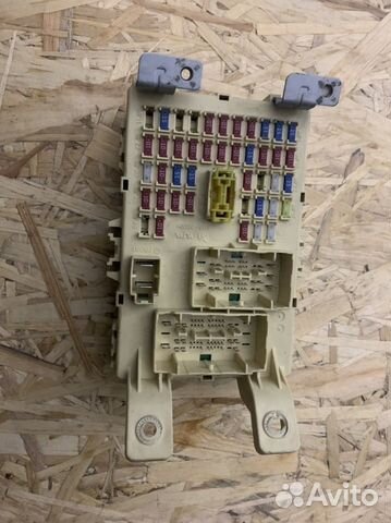 Блок предохранителей Kia Rio 3/ Hyundai, салонный