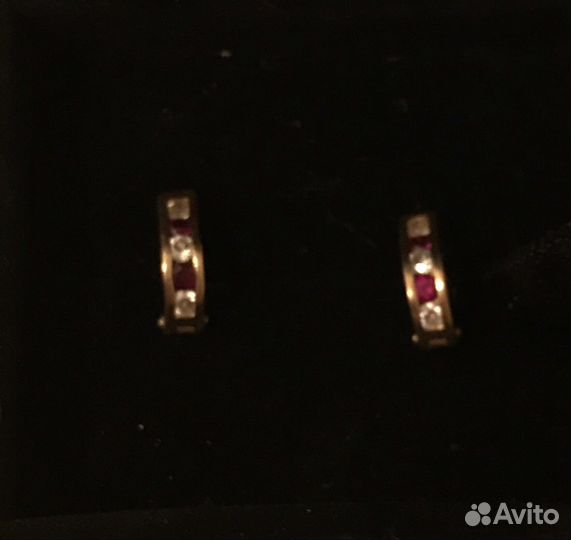 Серьги золотые