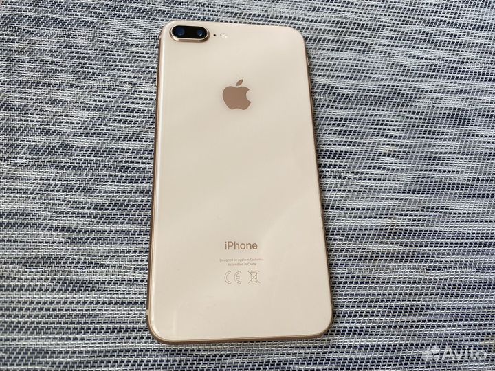 iPhone 8 Plus, 64 ГБ