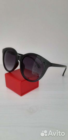 Солнцезащитные очки женские