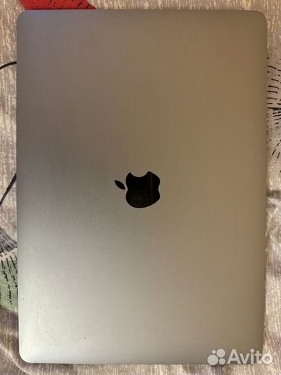 Apple Macbook pro M2