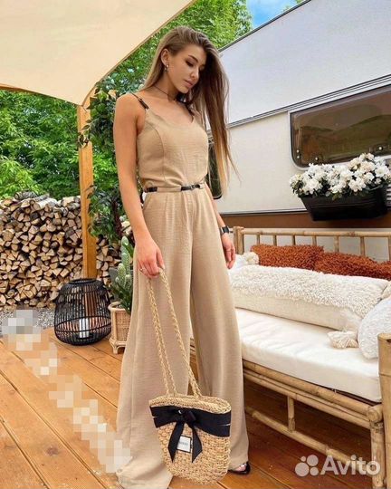 Комбинезон женский