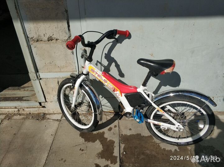 Продам велосипед. Колеса 18
