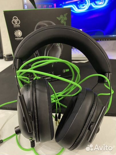 Игровые наушники Razer BlackShark v2x