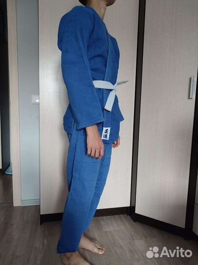 Кимоно для дзюдо (на росте 177см)