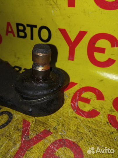 Рычаг подвески передний правый Chevrolet Cruze